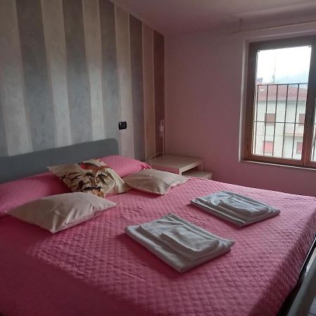 Apartamento Dino Il Mansardino Ome Exterior foto