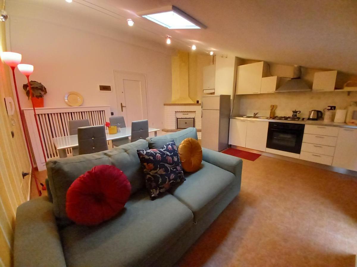 Apartamento Dino Il Mansardino Ome Exterior foto