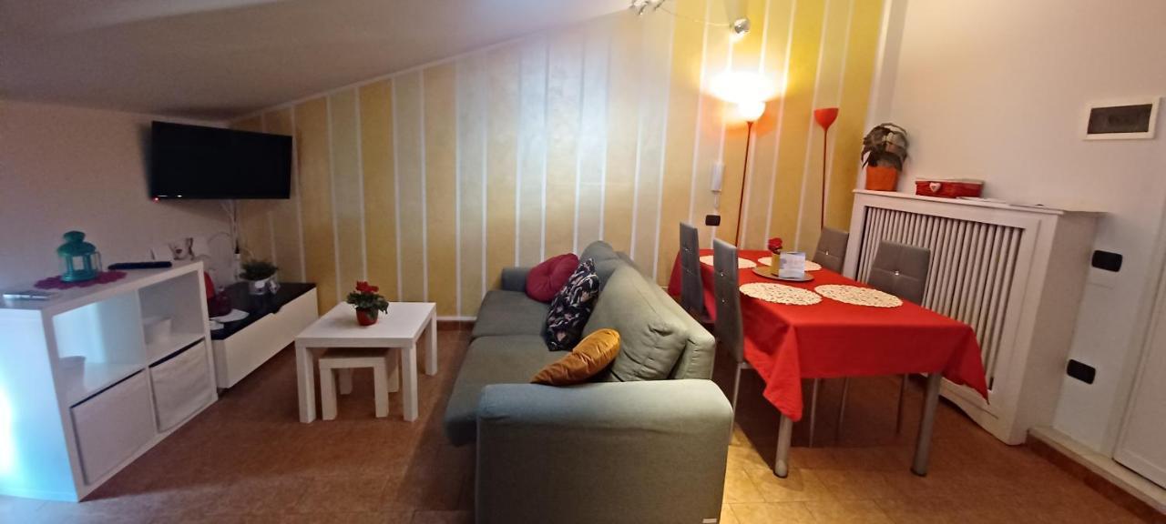 Apartamento Dino Il Mansardino Ome Exterior foto